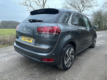 Used Citroen C4 Picasso 2013 for sale - 77328666: Photo