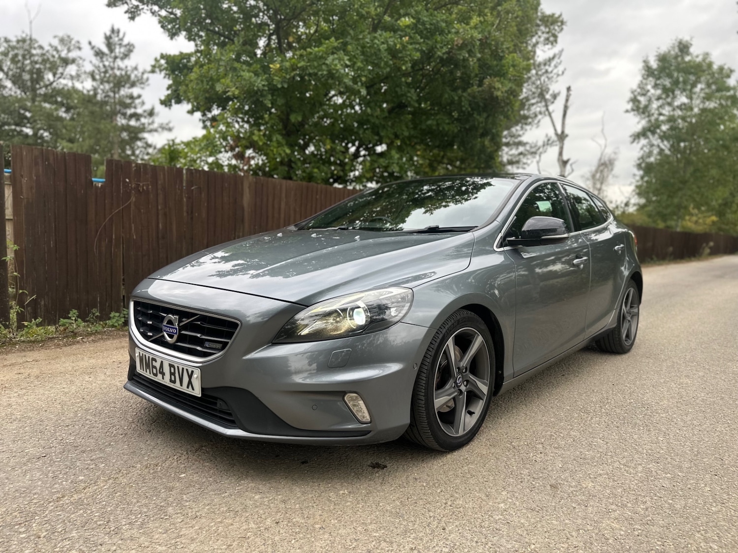 Used Volvo V40 2014 for sale - 76079797: Photo 1