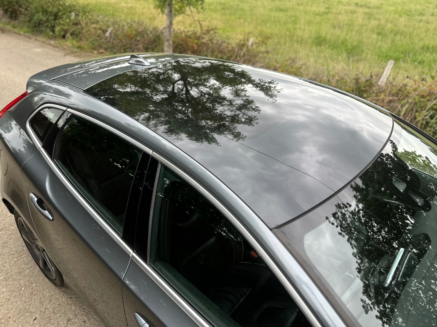 Used Volvo V40 2014 for sale - 76079797: Photo 6