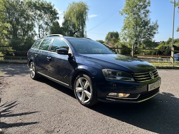 2012 (12) - 2.0 TDI Bluemotion Tech SE 5dr DSG