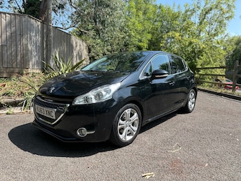 Used Peugeot 208 2013 for sale - 75556672: Photo