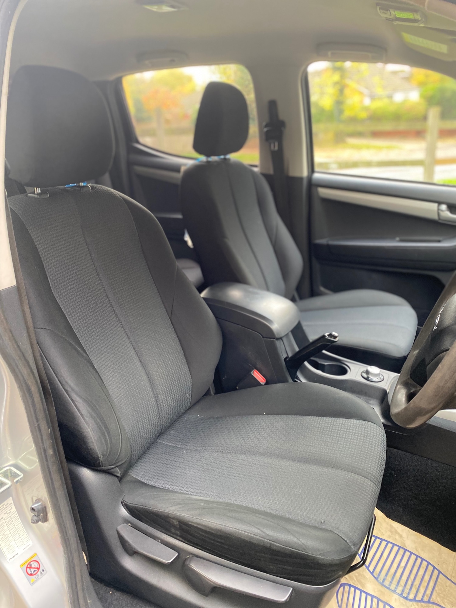 Used Isuzu D-Max 2015 for sale - 76491856: Photo 12