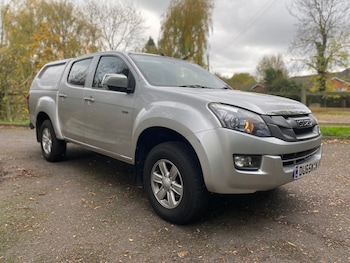 Isuzu - D-Max