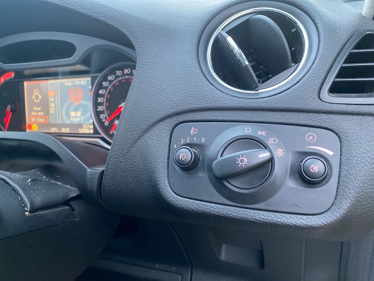 Used Ford S-Max 2007 for sale - 77247464: Photo 9