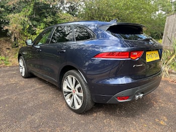 Used Jaguar F-Pace 2017 for sale - 79662909: Photo