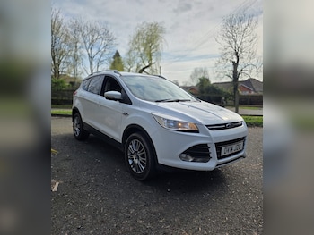 Used Ford Kuga 2014 for sale - 77731007: Photo