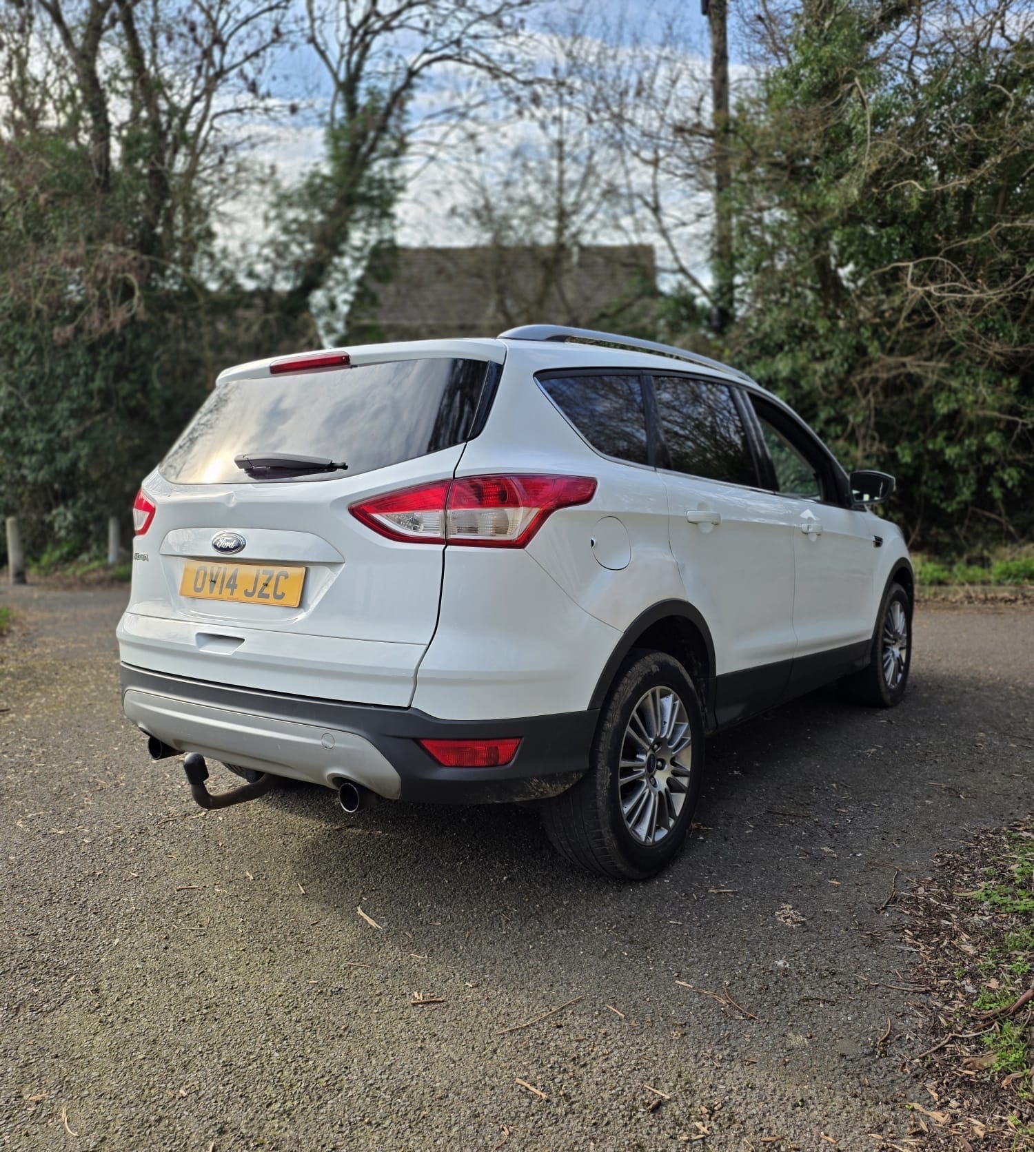 Used Ford Kuga 2014 for sale - 77731007: Photo 3