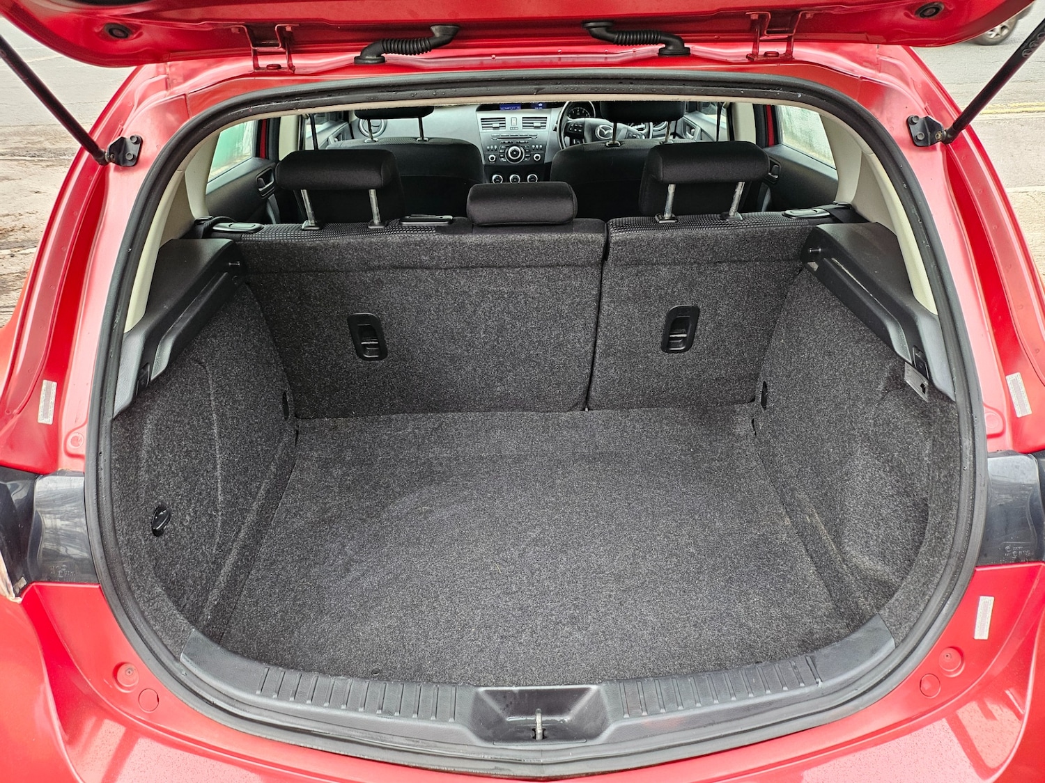 Used Mazda Mazda3 2012 for sale - 76506261: Photo 7