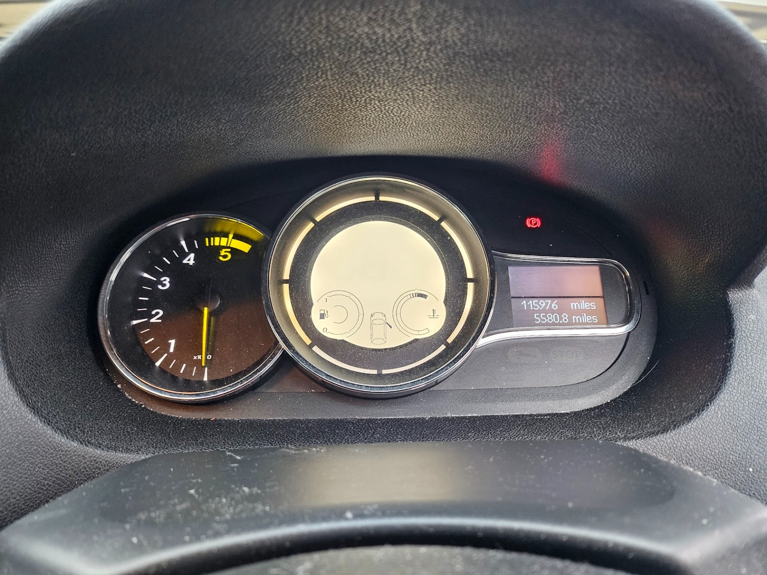 Used Renault Megane 2013 for sale - 77210077: Photo 11