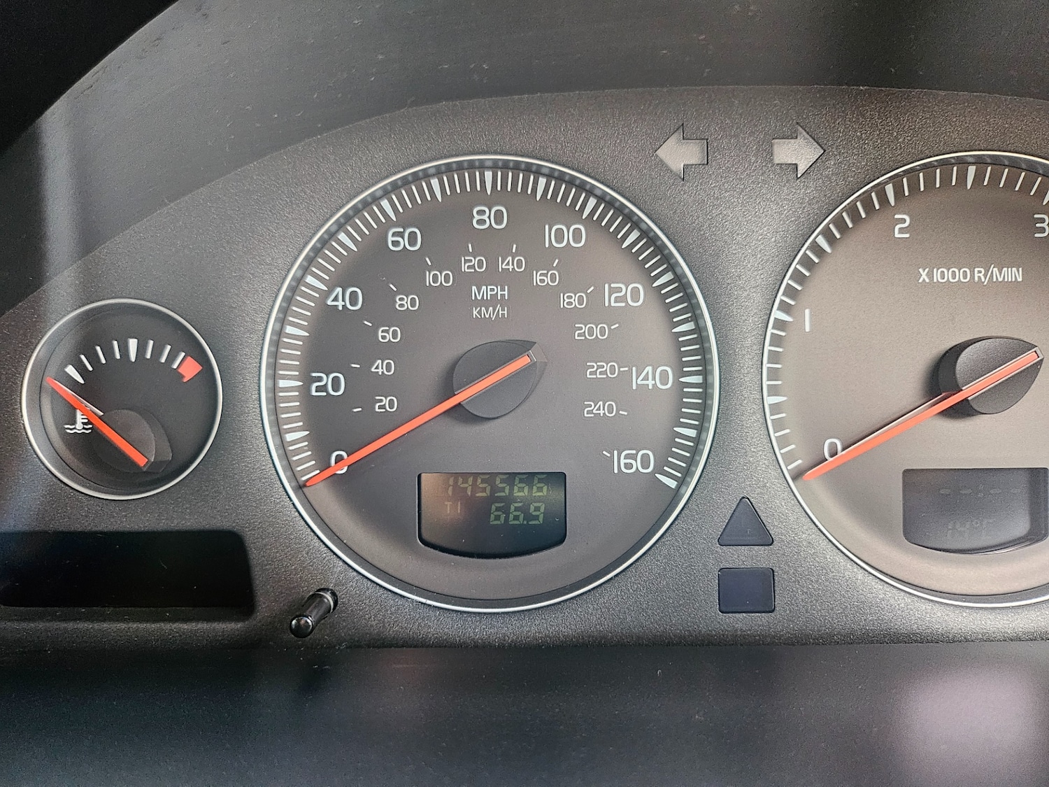 Used Volvo XC90 2006 for sale - 76507313: Photo 11