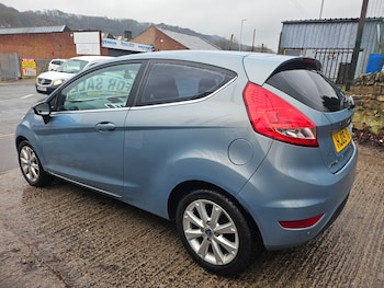 Used Ford Fiesta 2009 for sale - 76807994: Photo
