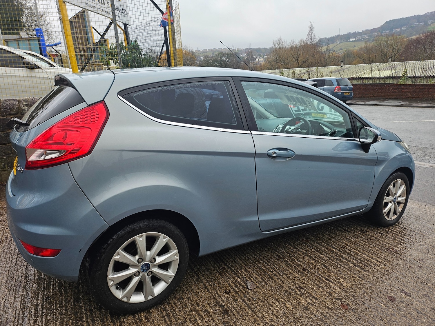 Used Ford Fiesta 2009 for sale - 76807994: Photo 6