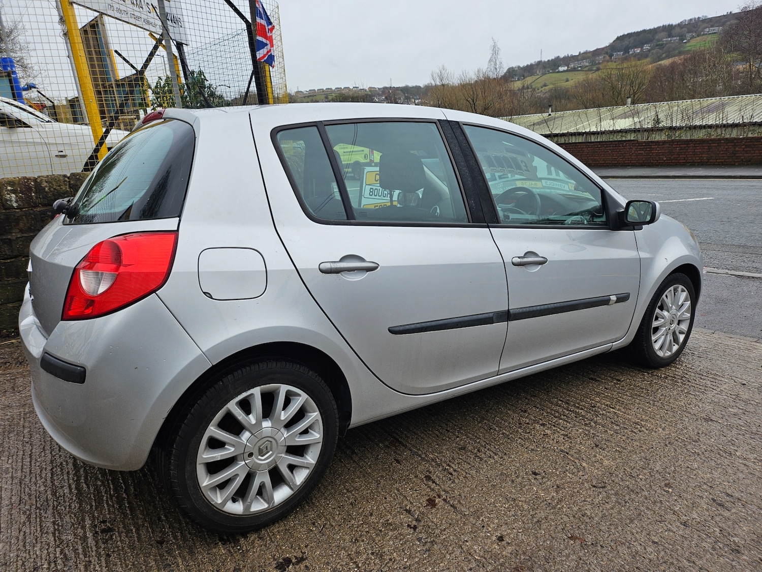 Used Renault Clio 2008 for sale - 76985139: Photo 6