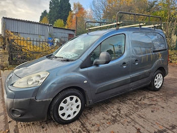 Used Peugeot Partner 2011 for sale - 76505014: Photo