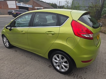 Used Ford Fiesta 2009 for sale - 76022791: Photo