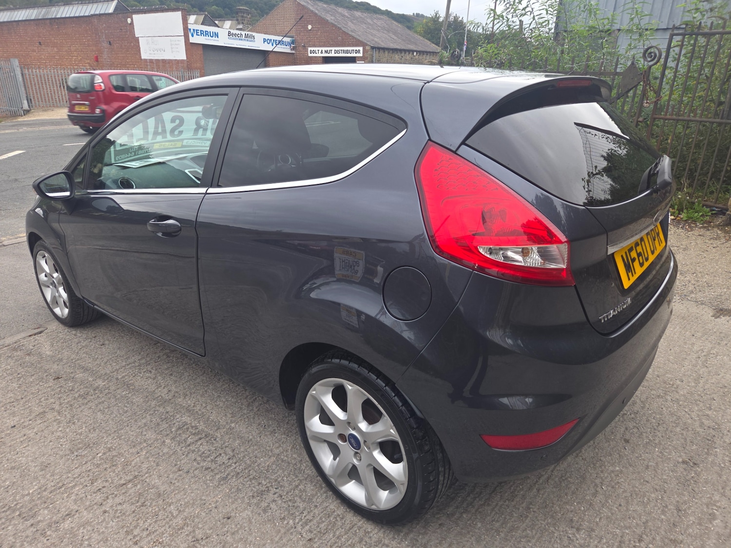 Used Ford Fiesta 2010 for sale - 76070675: Photo 4