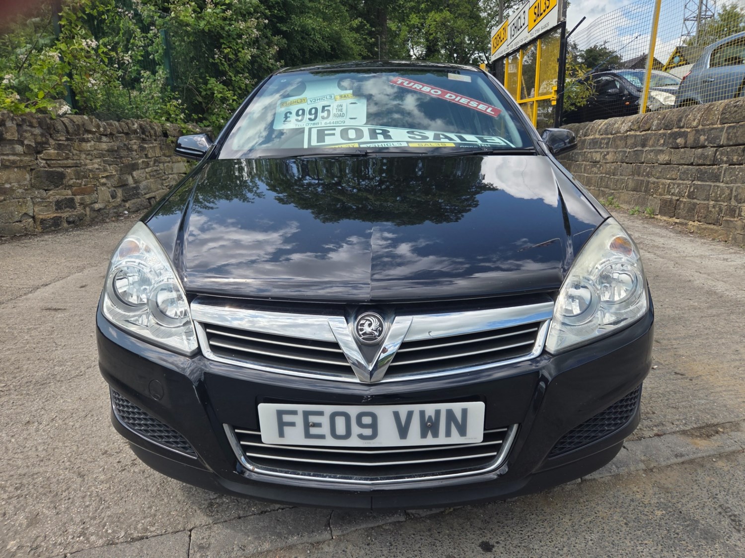 Vauxhall Astra 2009 (09) - 1.7 CDTi 16V Club [100] 5dr - Image 2