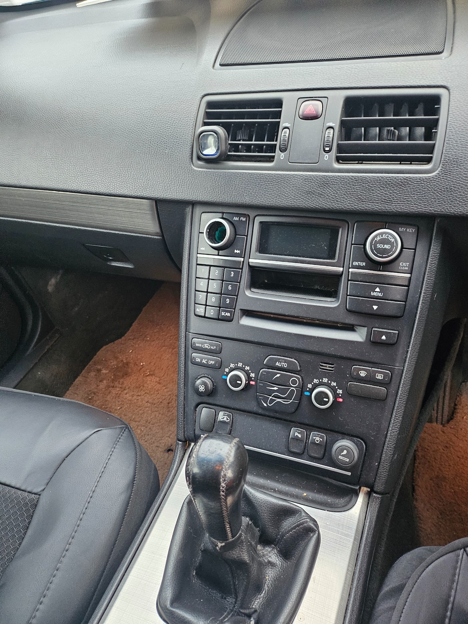 Used Volvo XC90 2009 for sale - 77210278: Photo 10