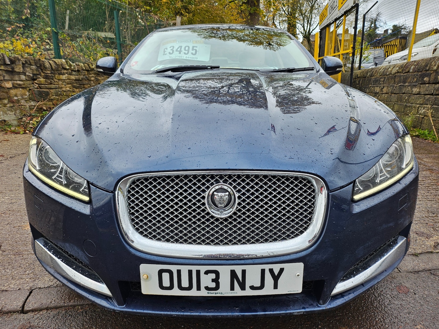 Used Jaguar XF 2013 for sale - 76450432: Photo 2