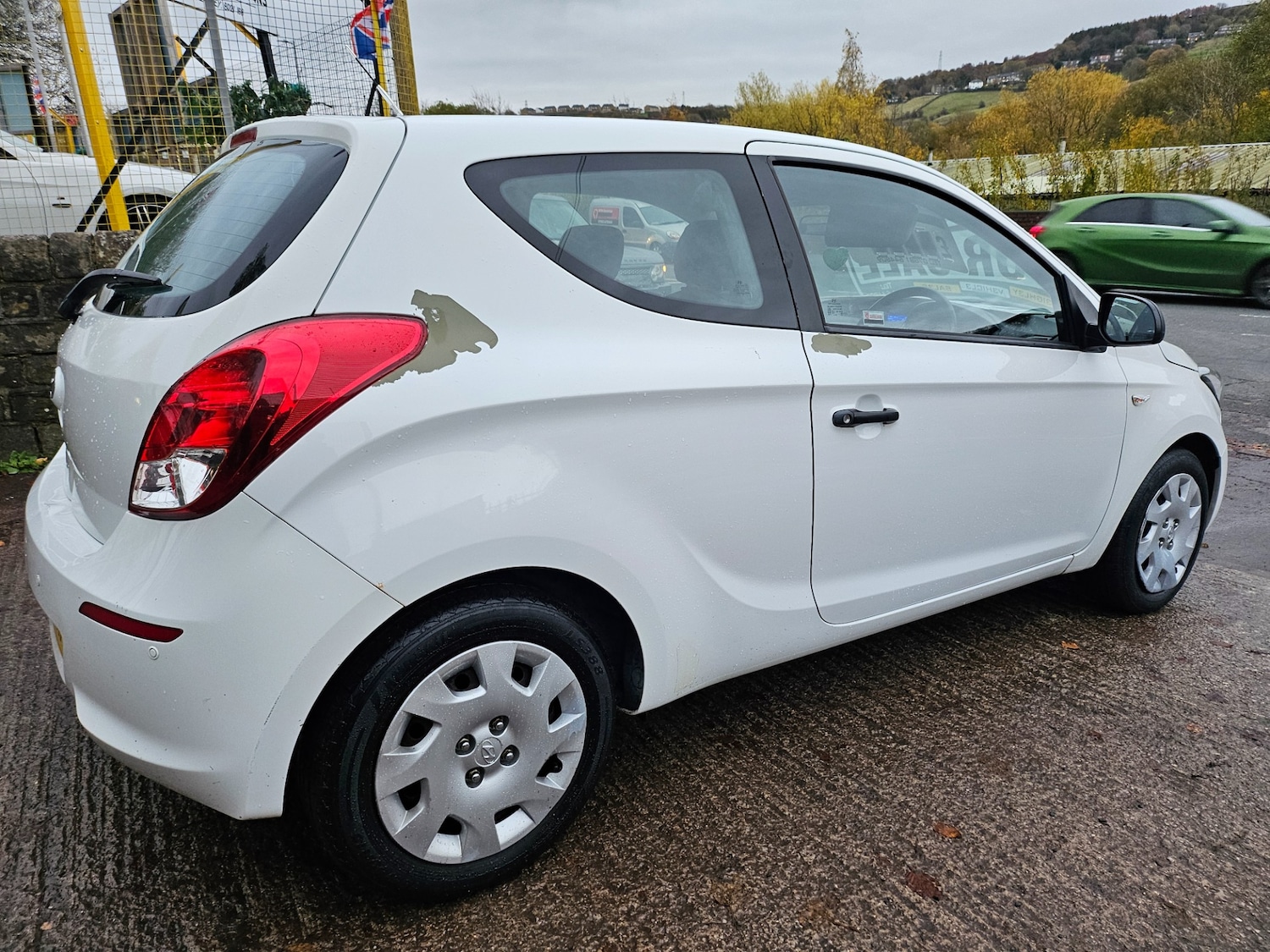 Used Hyundai i20 2014 for sale - 76471114: Photo 6