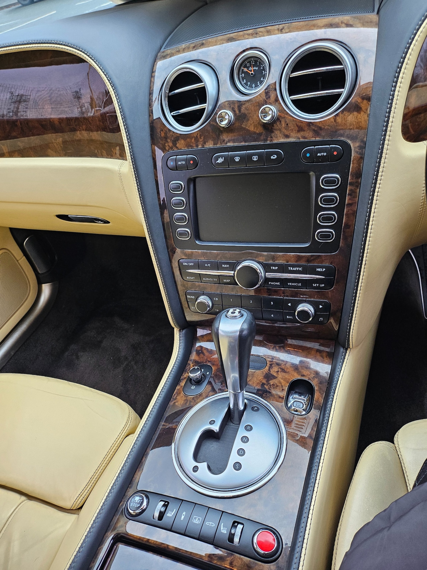 Used Bentley Continental 2006 for sale - 76542544: Photo 13