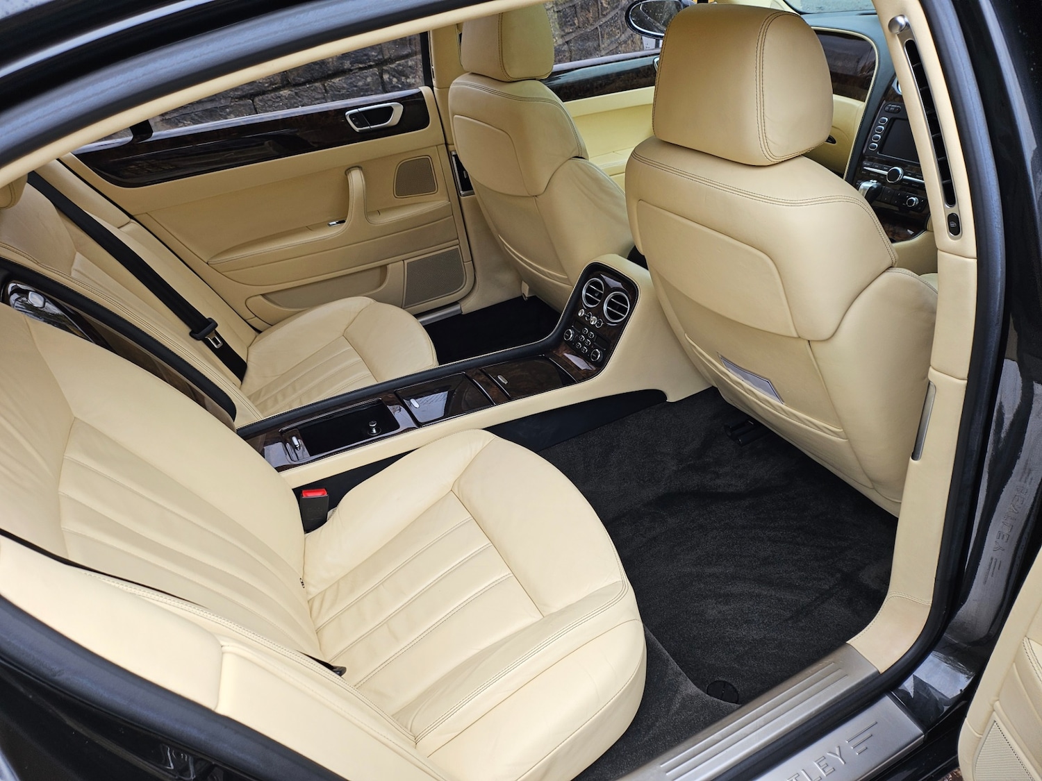 Used Bentley Continental 2006 for sale - 76542544: Photo 7