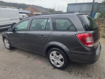 Used Vauxhall Astra 2009 for sale - 76281076: Photo
