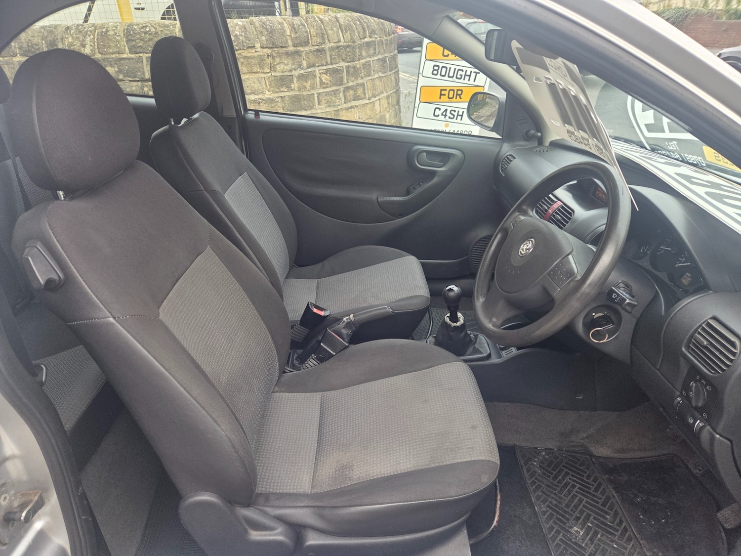 Vauxhall Corsa 2005 (05) - 1.0i 12V Life 3dr - Image 8