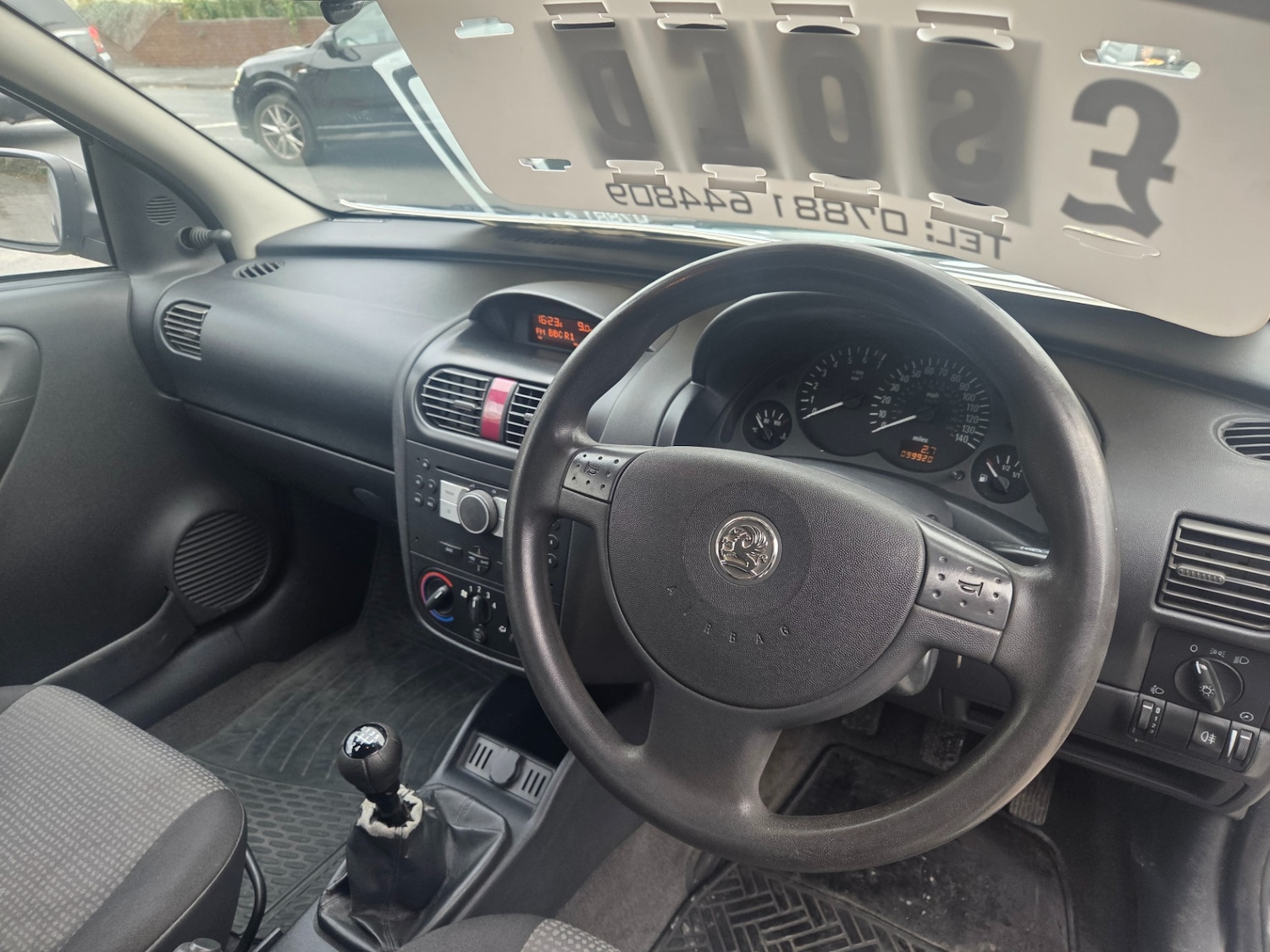 Vauxhall Corsa 2005 (05) - 1.0i 12V Life 3dr - Image 9