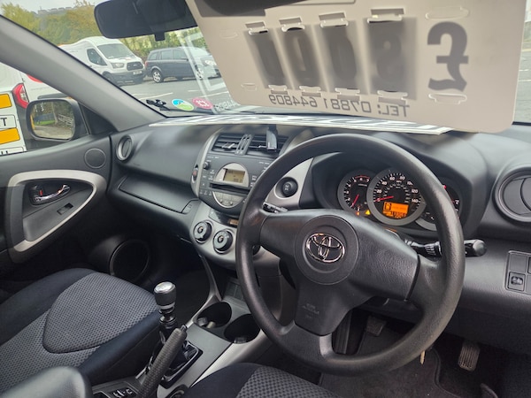 Used Toyota RAV4 2006 for sale - 76274190: Photo 9