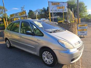 2008 (08) - 1.6i 16V Desire 5dr
