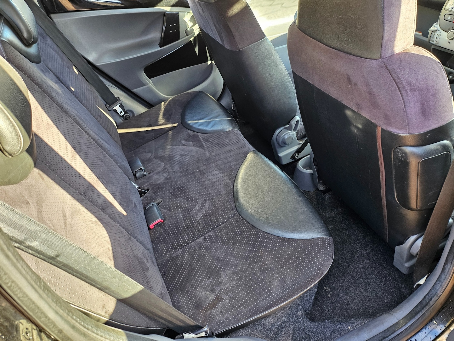 Used Citroen C1 2010 for sale - 76650438: Photo 8