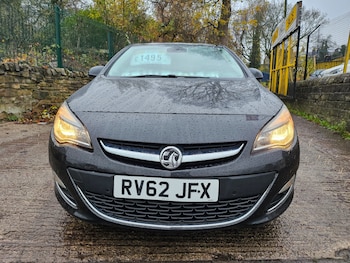 Used Vauxhall Astra 2012 for sale - 76542342: Photo
