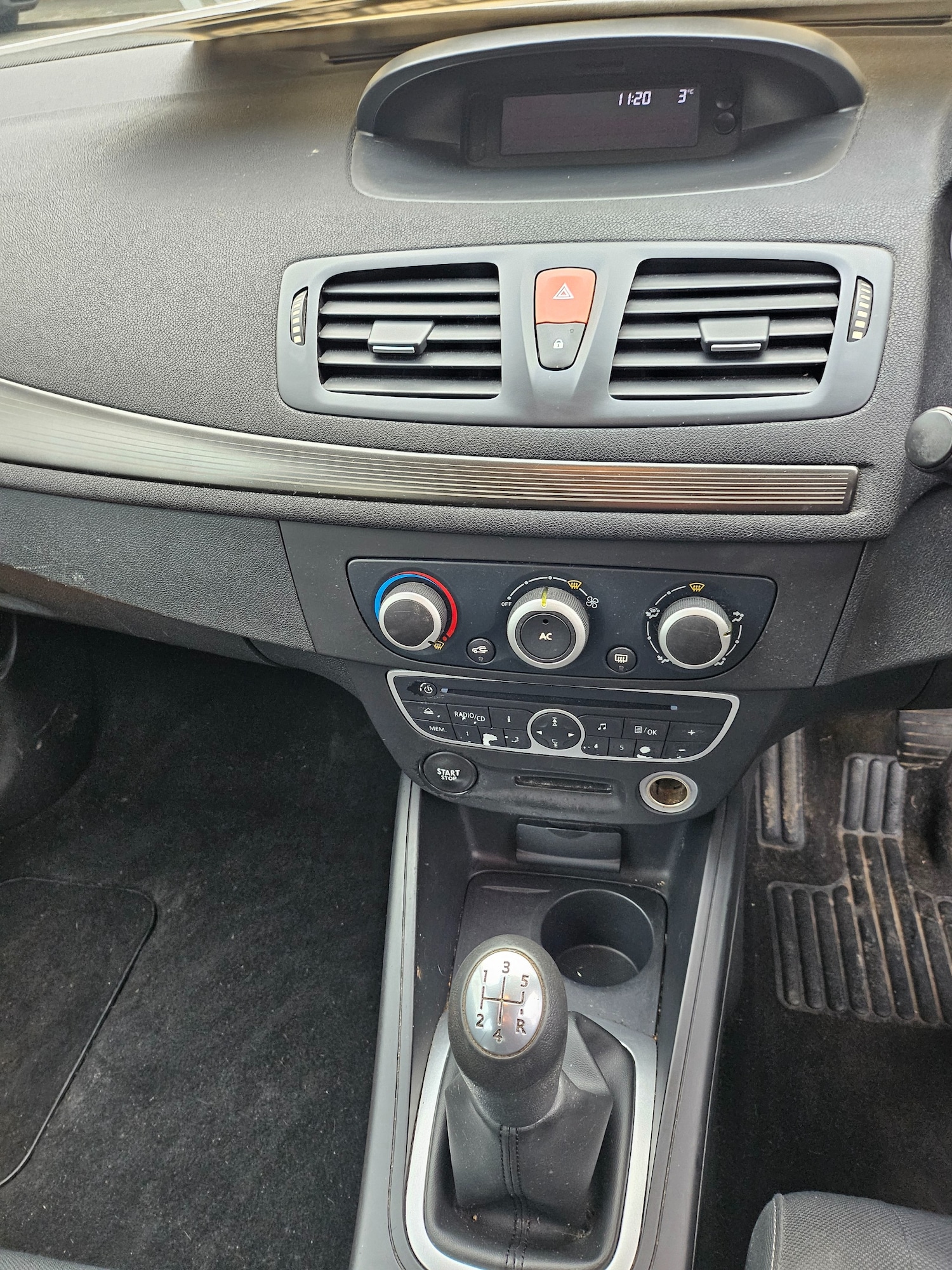 Used Renault Megane 2010 for sale - 77069079: Photo 10