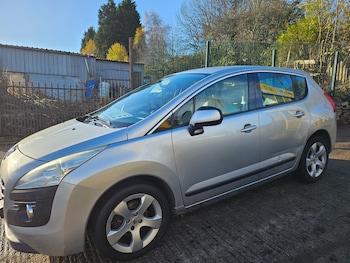 Used Peugeot 3008 2010 for sale - 76626011: Photo