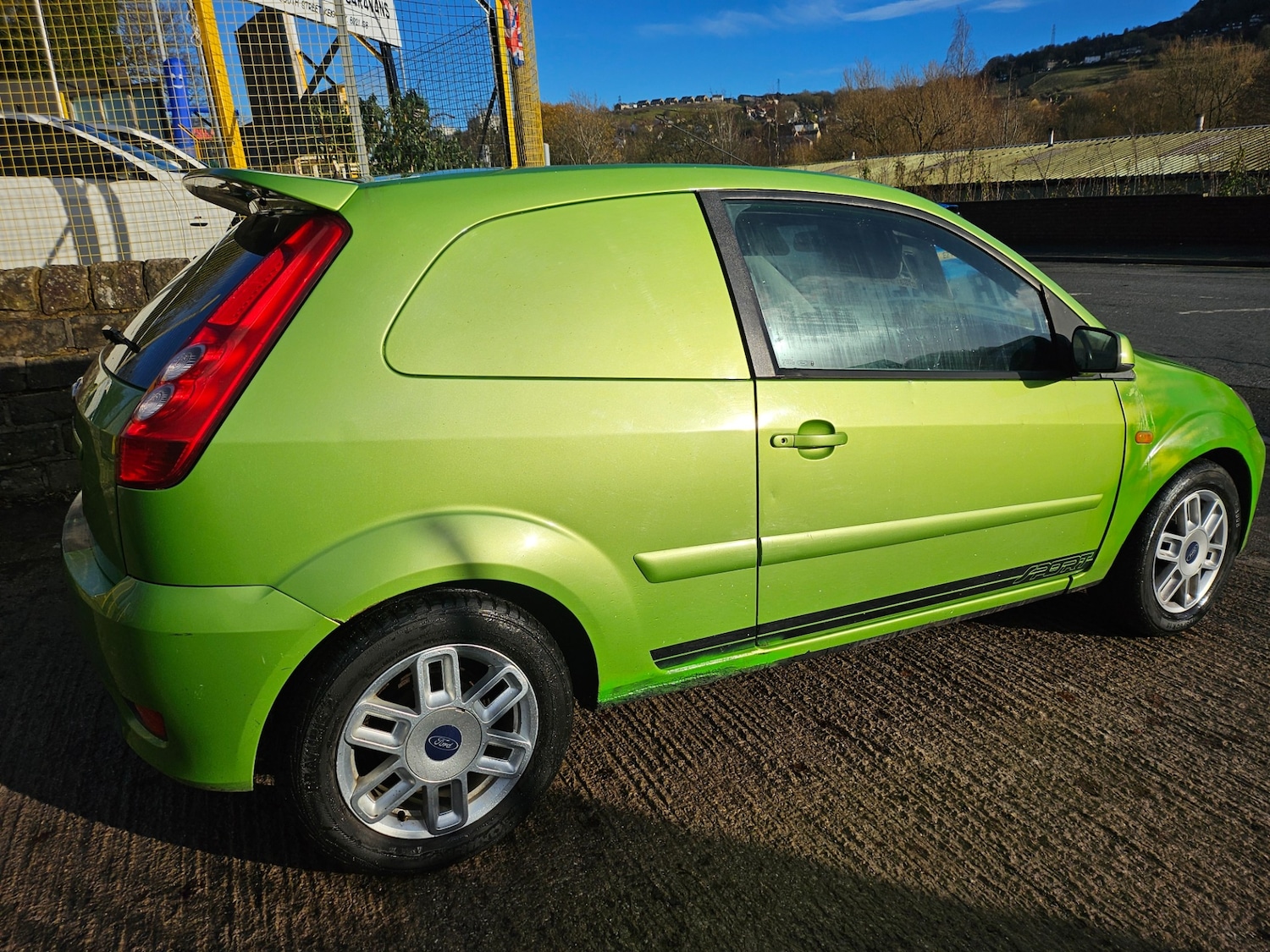 Used Ford Fiesta 2008 for sale - 76784680: Photo 6