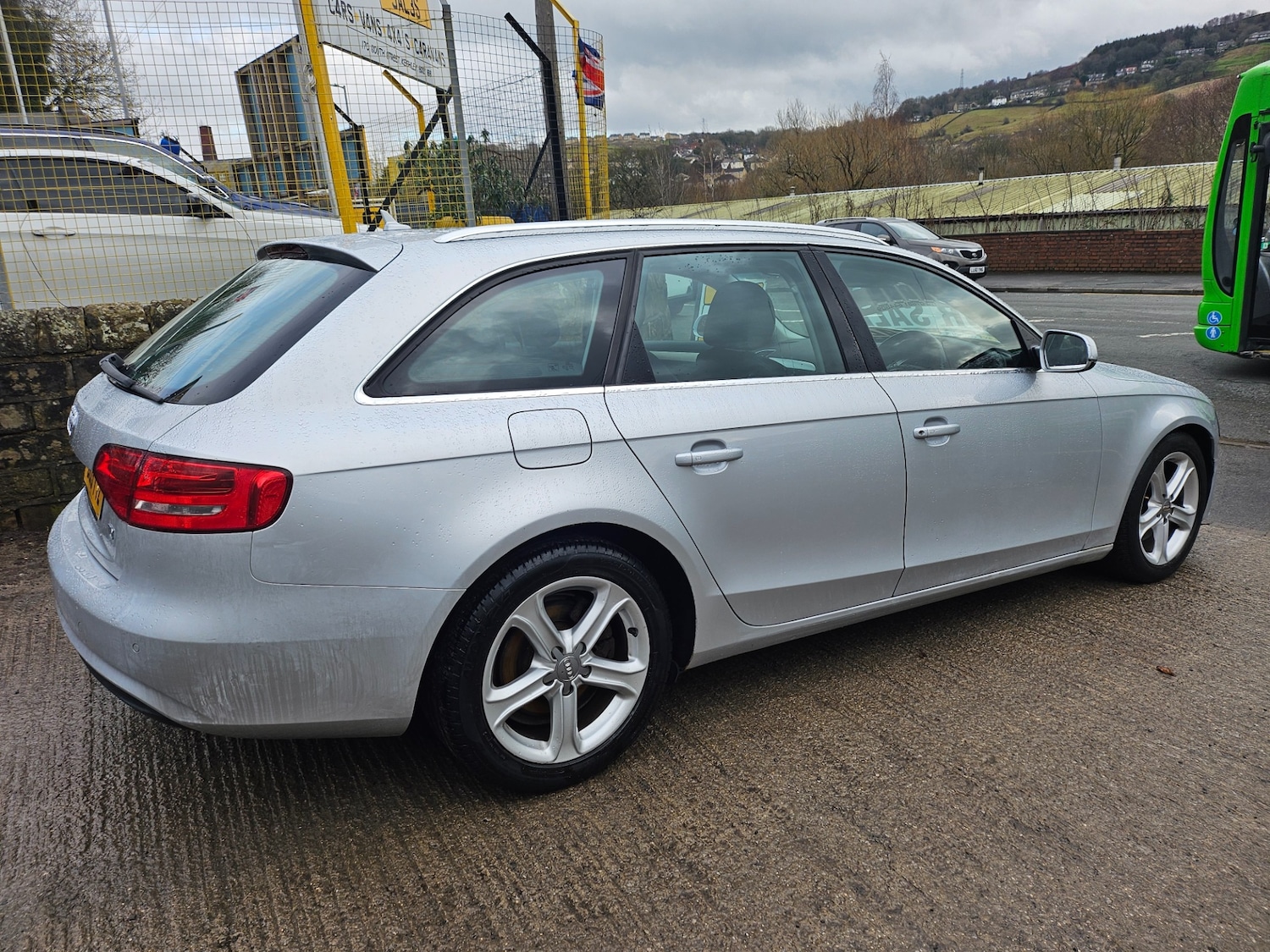 Used Audi A4 2013 for sale - 77260920: Photo 6