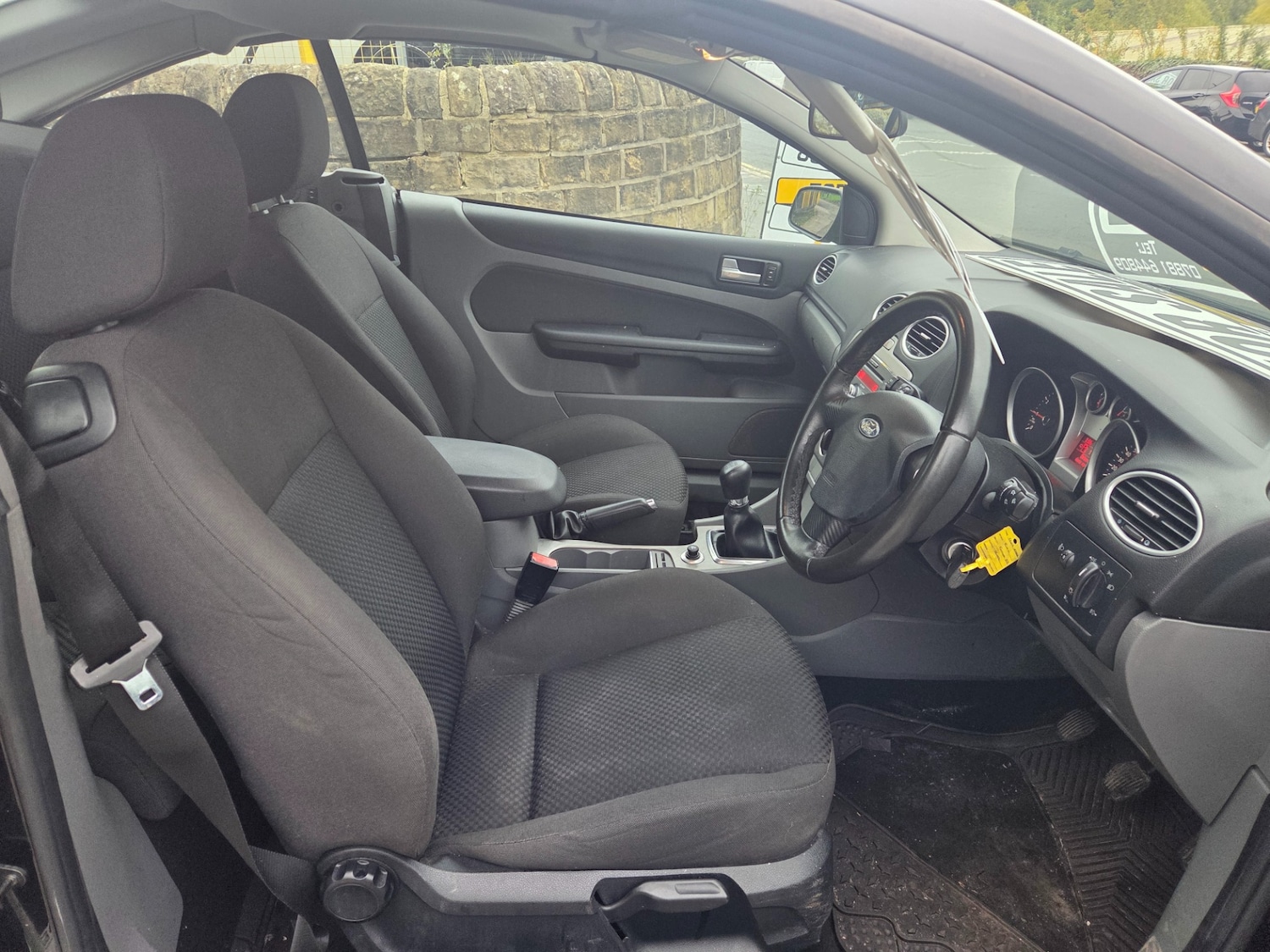 Used Ford Focus CC 2009 for sale - 76369505: Photo 8