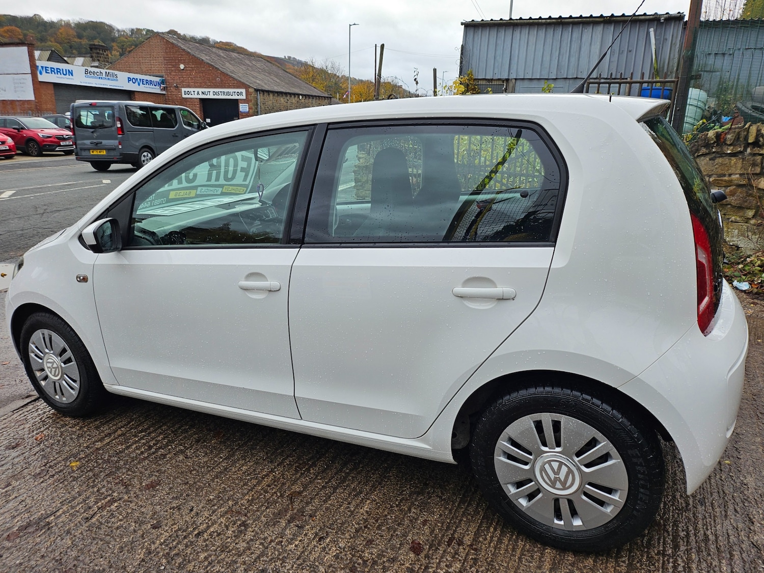 Used Volkswagen up! 2013 for sale - 76450012: Photo 4