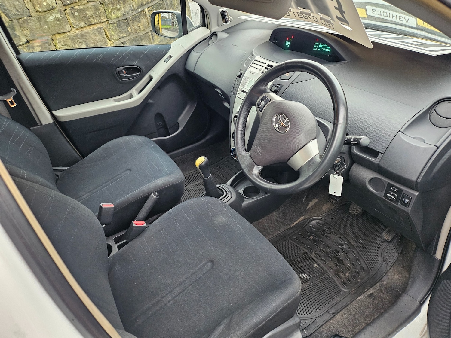 Used Toyota Yaris 2006 for sale - 76985148: Photo 7