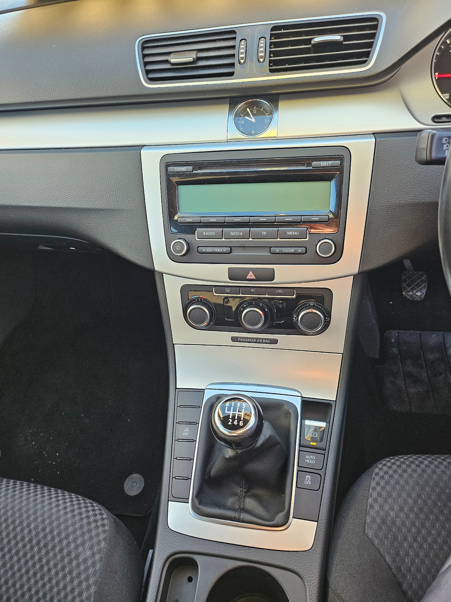 Used Volkswagen Passat 2011 for sale - 76598514: Photo 10