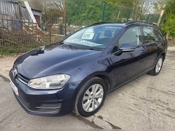 Used Volkswagen Golf 2016 for sale - 78236110: Photo