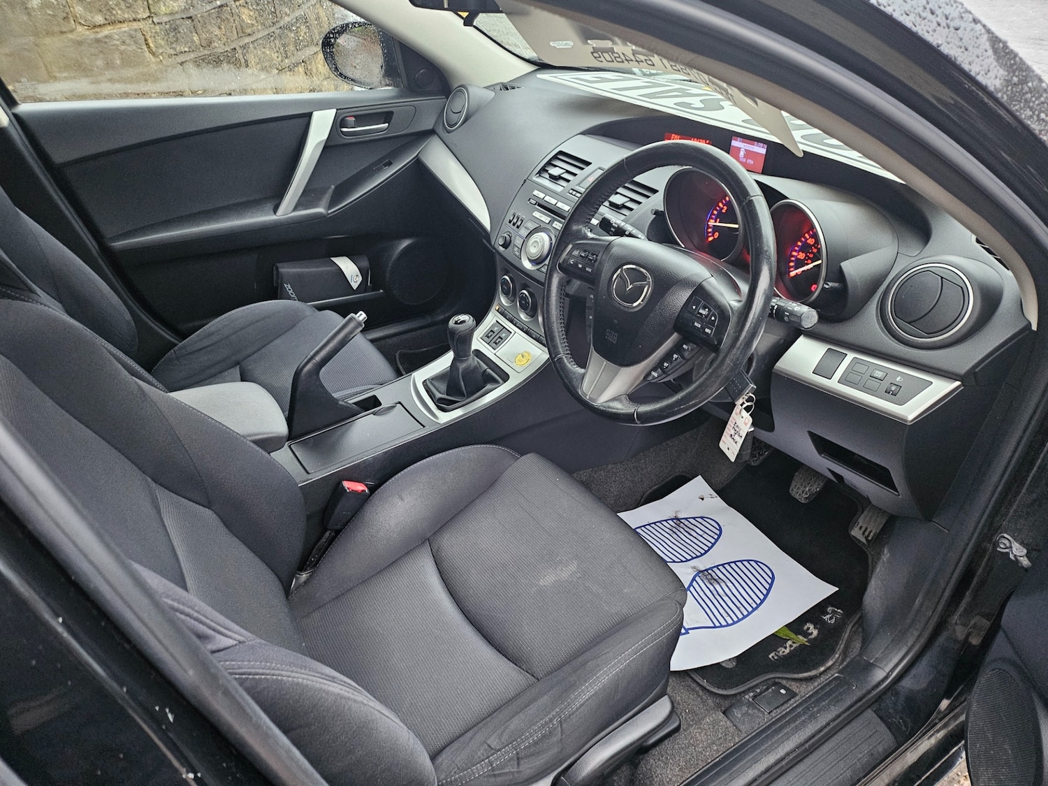 Used Mazda Mazda3 2011 for sale - 76580320: Photo 9