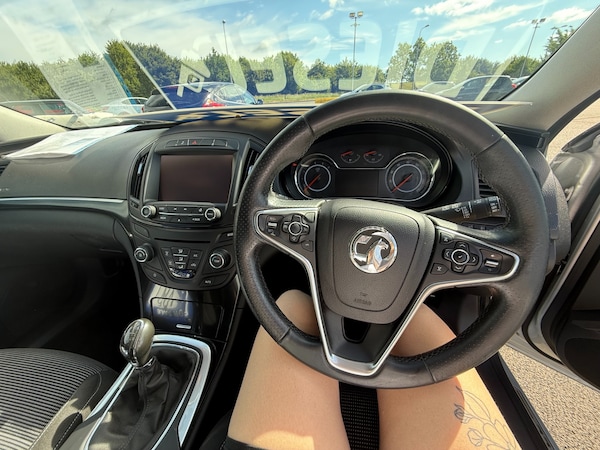 Used Vauxhall Insignia 2015 for sale - 76220637: Photo 3