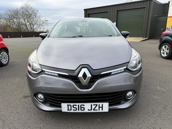 Used Renault Clio 2016 for sale - 76638025: Photo