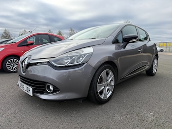 Used Renault Clio 2016 for sale - 76638025: Photo