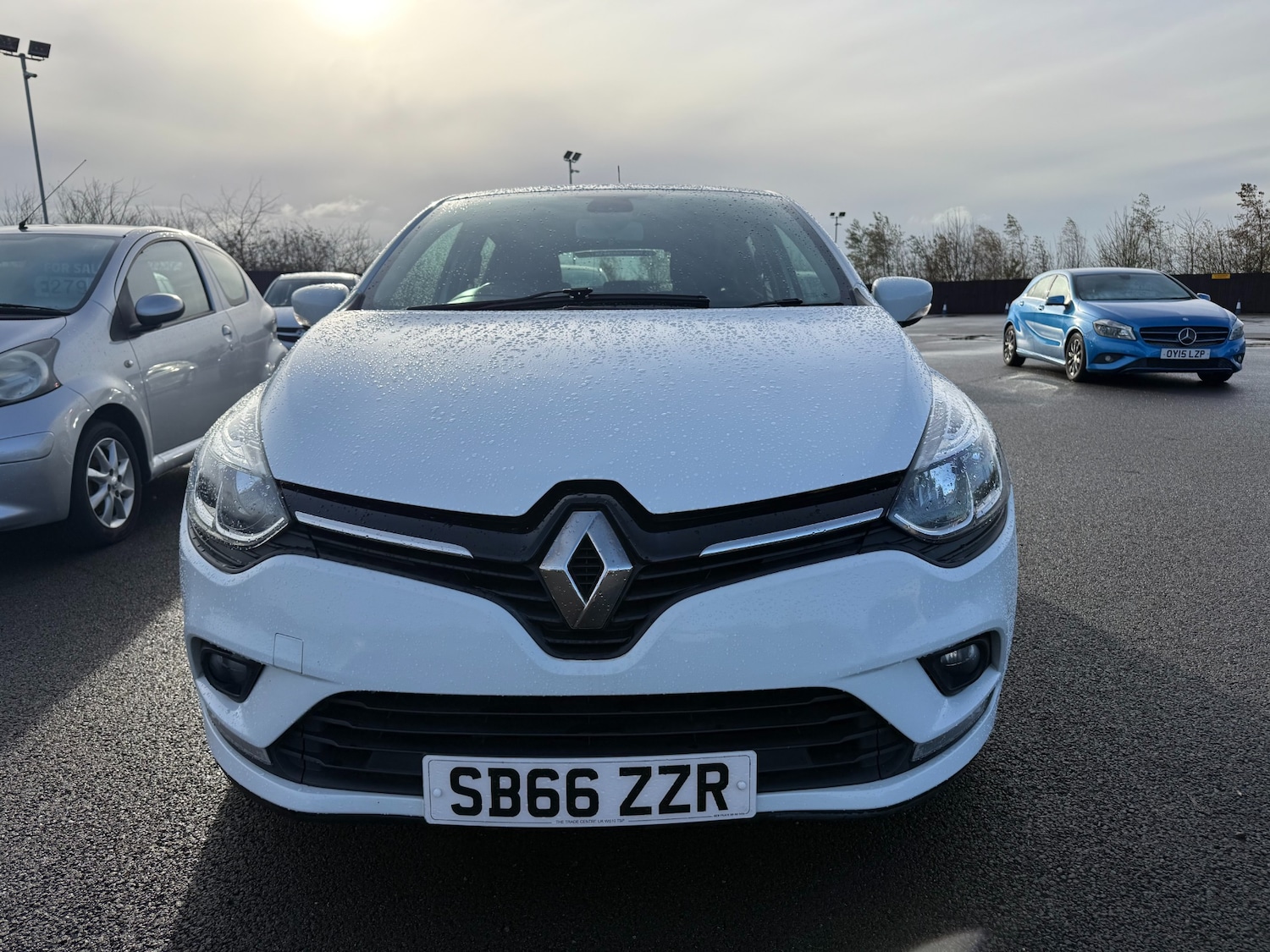 Used Renault Clio 2016 for sale - 76625540: Photo 1