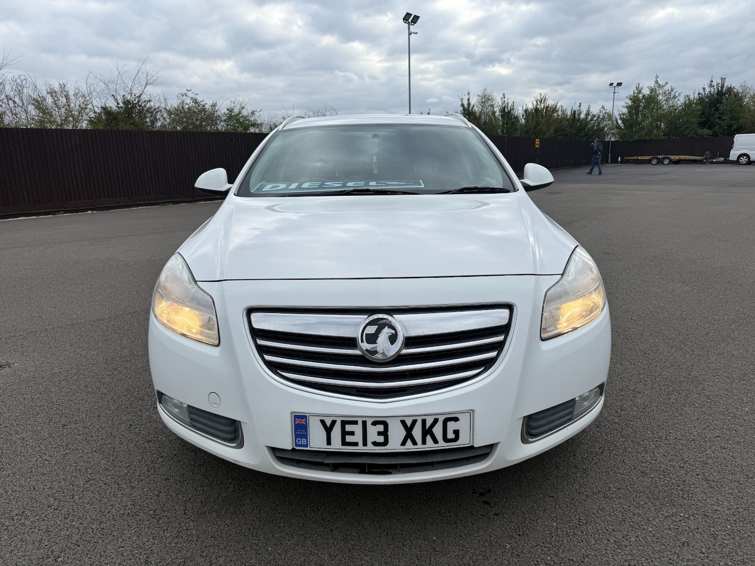 Used Vauxhall Insignia 2013 for sale - 76221890: Photo 1