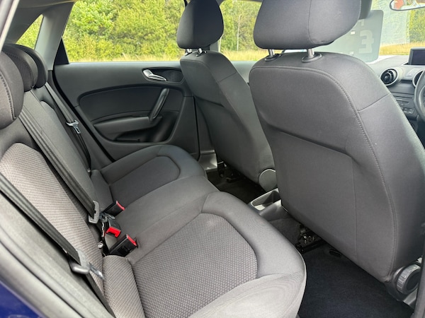 Used Audi A1 2013 for sale - 76221651: Photo 4
