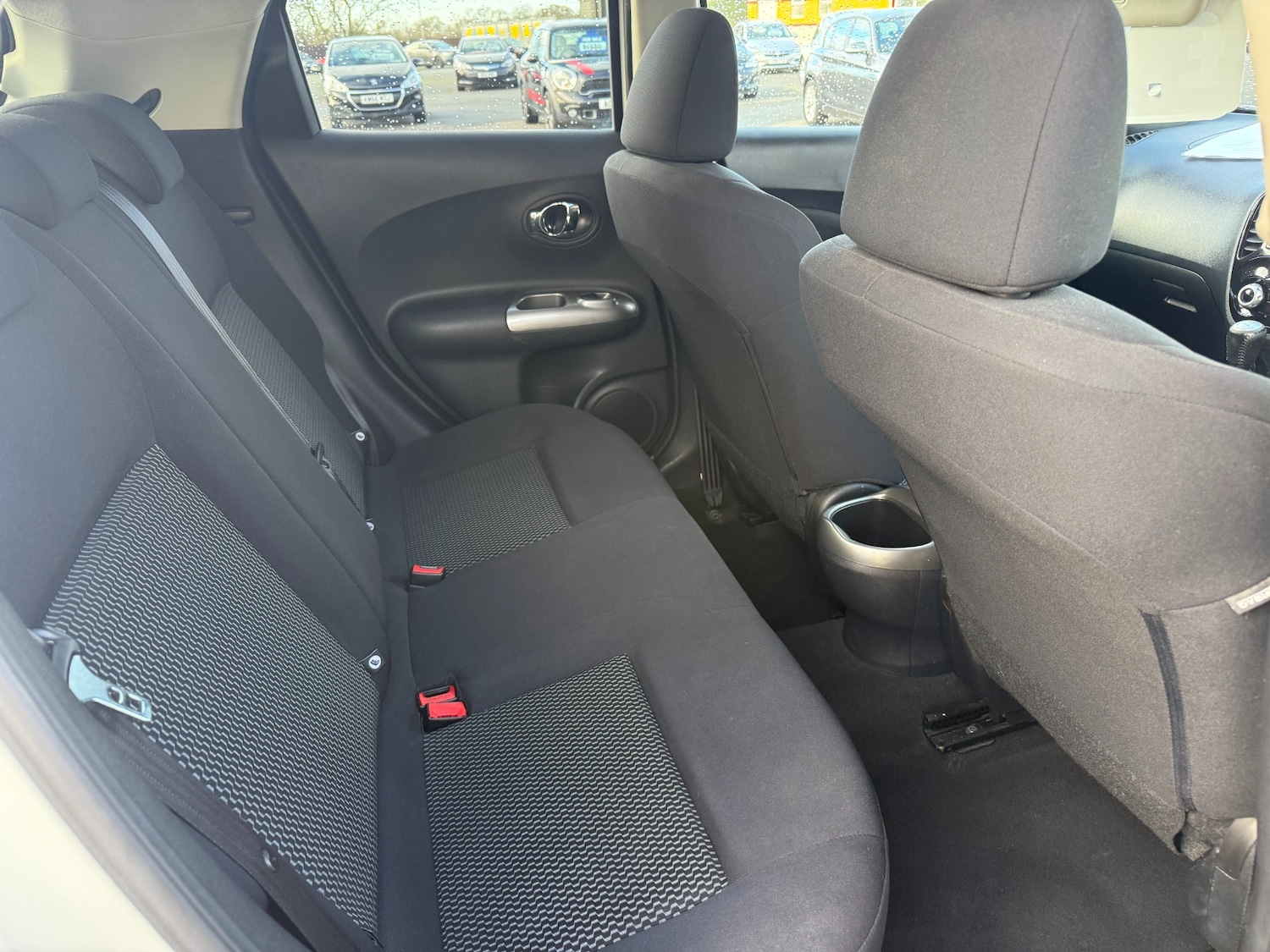 Used Nissan Juke 2014 for sale - 76693167: Photo 4